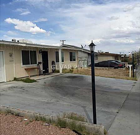 3rd image of 6528 Bannock Way