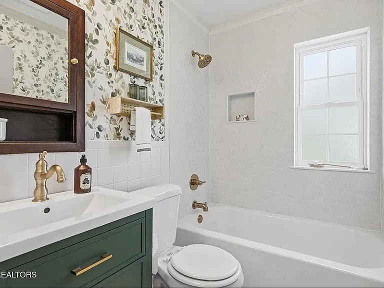 109 Utah Ave — Photo 15