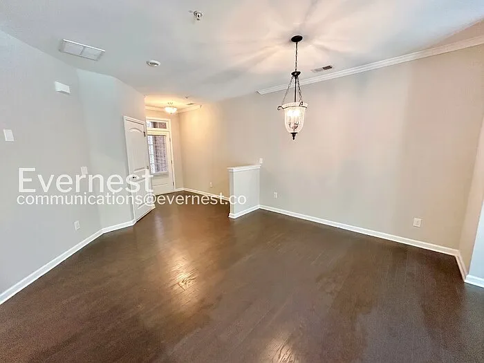 1243 Fischer Trce — Photo 8