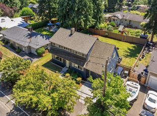6505 NE Arrowhead Drive, Kenmore, WA 98028