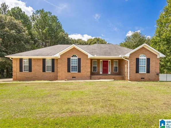 243 Indian Valley Dr, Sylacauga, AL 35150