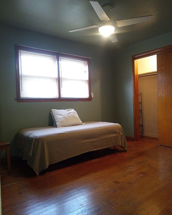 1st image of 9810 S Harvard Ave