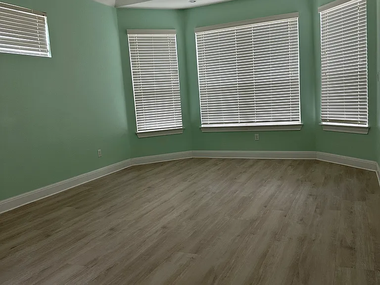 4237 Privacy Hedge St — Photo 9