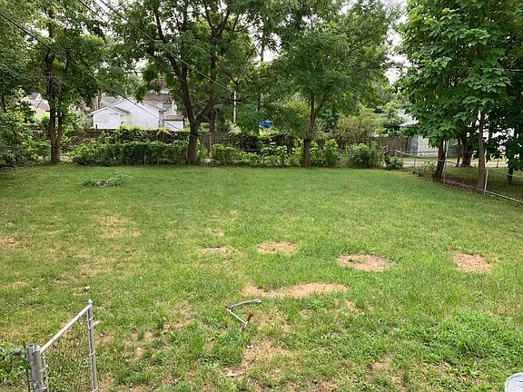 2nd image of 1913 Aberdeen Ave
