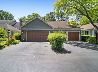 819 Suffield Sq, Lincolnshire, IL