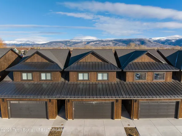 662 Stone Peak Loop, Driggs, ID 83422