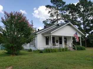 1214 N College St, Buckner, AR 71827