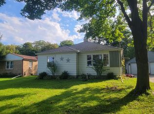 3843 N Green Bay Rd, Racine, WI 53404