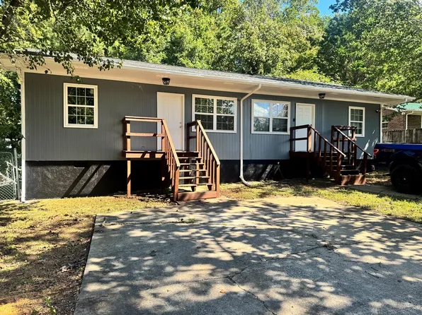 710 Corey Pl, Dalton, GA 30721