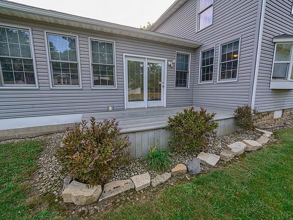 3rd image of 2430 Mill St