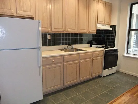 Rented by Goldfarb Properties | media 2