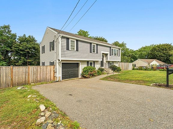 2nd image of 8 Skyview Ln