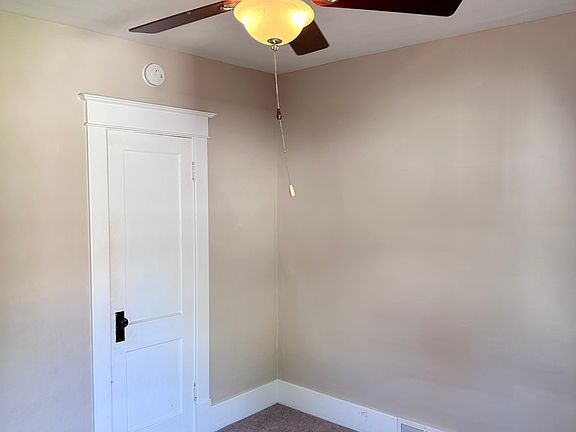 5th image of 62 Mariemont Ave Floor 1