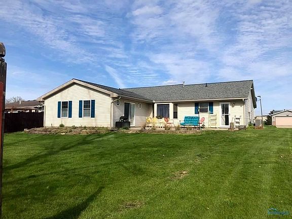 3rd image of 312 Gary Dr