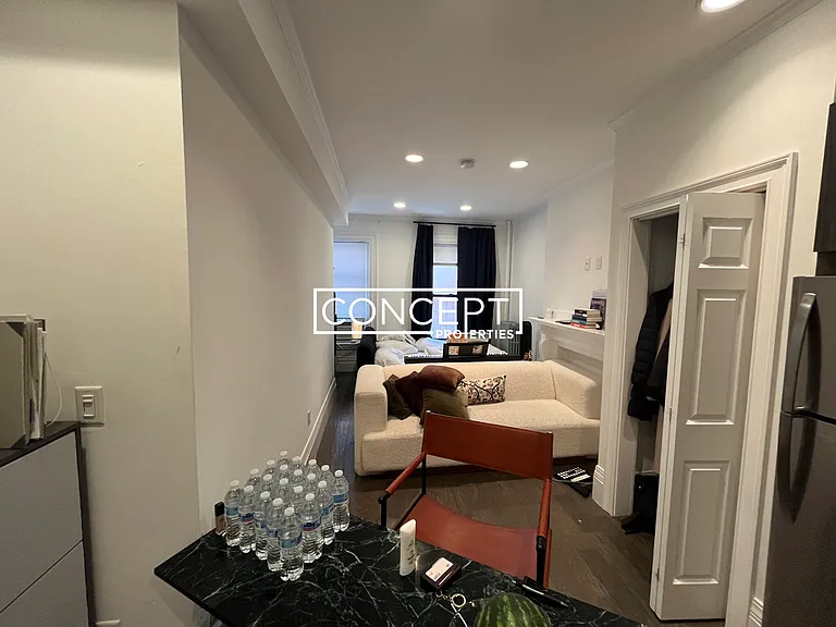 270 Newbury St #6CP — Photo 1