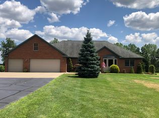 19551 Middlebelt Rd, Romulus, MI 48174