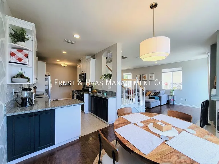 15616 Firmona Ave — Photo 8