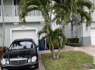 3180 Laurel Ridge Cir, Riviera Beach, FL 33404