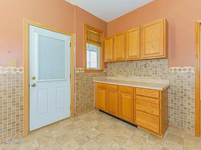 458 Hamilton St #1 — Photo 11
