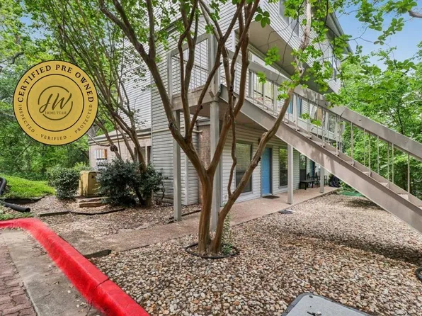 802 S 1st St APT 121, Austin, TX 78704