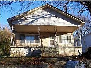 1st image of 2416 12th Ave