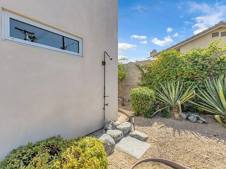 53945 Eisenhower Dr — Photo 58