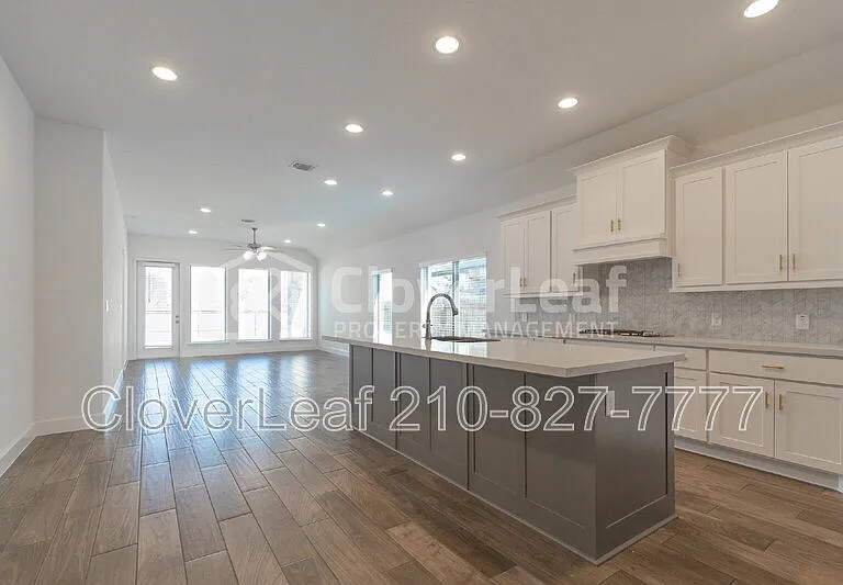 1045 Blue Oak Blvd — Photo 12
