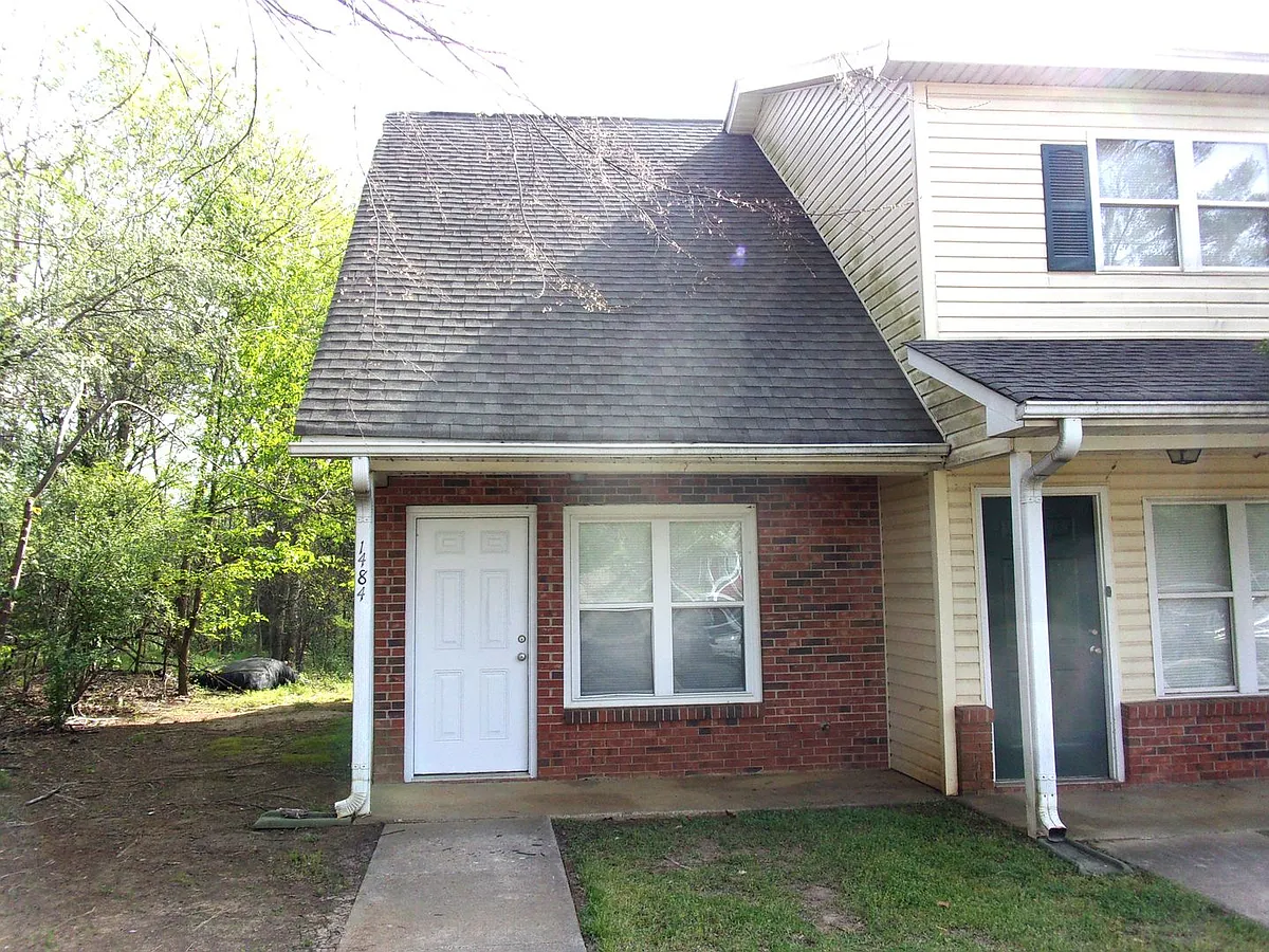 Building Photo - 1484 Flintwood Dr