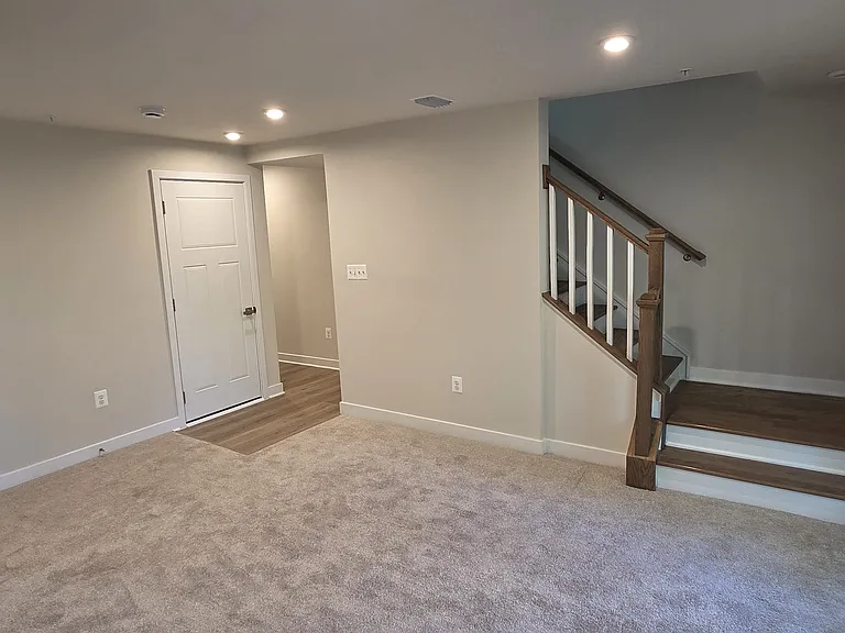 7857 Blackbriar Way — Photo 24