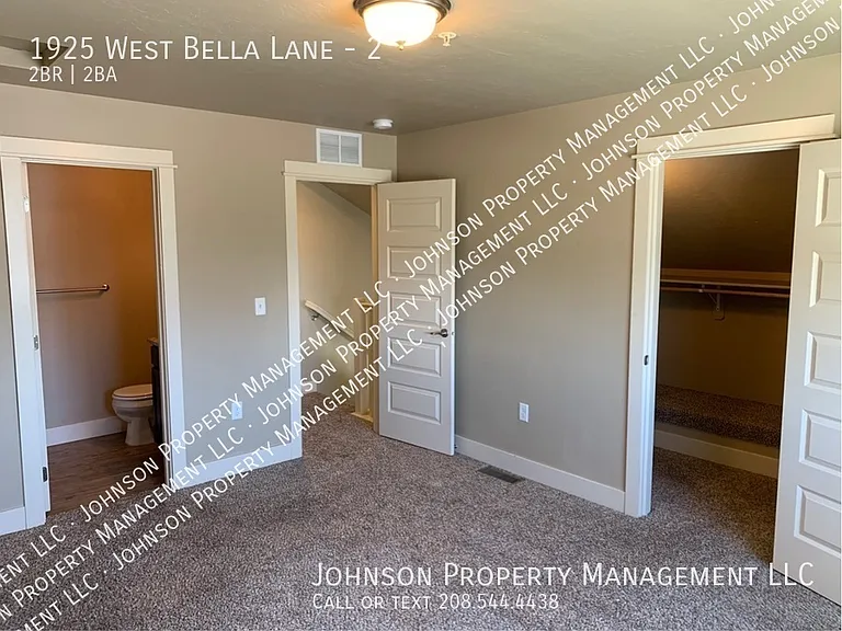 1925 W Bella Ln #2 — Photo 6