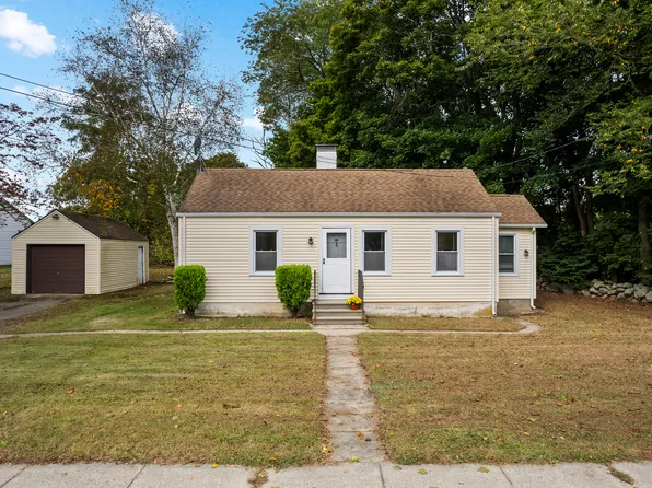 75 Black Point Road, East Lyme, CT 06357