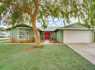 1934 Kenora Dr, Escondido, CA 92027