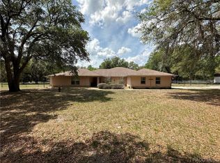 10274 N Rousseau Dr, Dunnellon, FL 34433