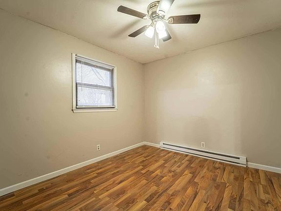 5th image of 405 S Dell Street
