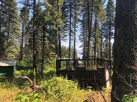 2nd image of 5 Wapiti Dr