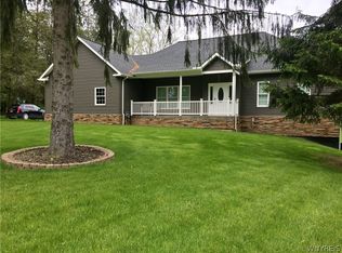 3555 Bullis Rd, Elma, NY 14059