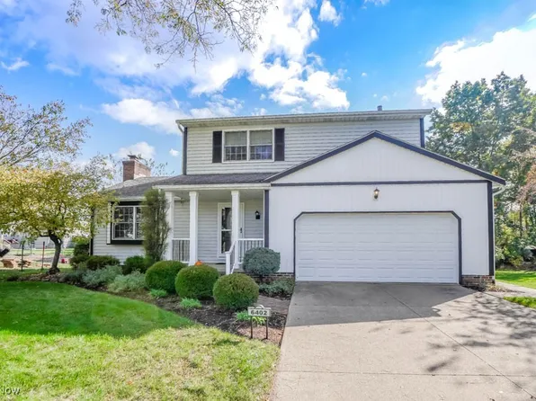 6402 Blossomwood Cir NE, Canton, OH 44721