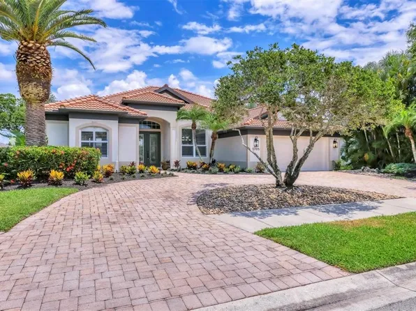 5705 Oakton Ct, Sarasota, FL 34233