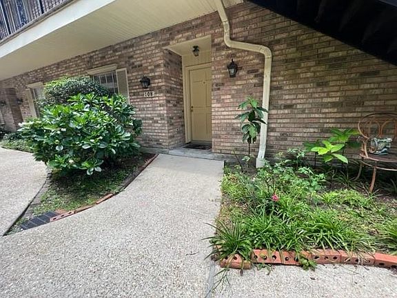 3rd image of 4509 Shaw St APT 108