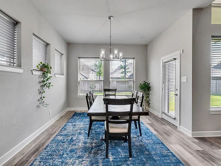 32212 Highwood Green Ln — Photo 12
