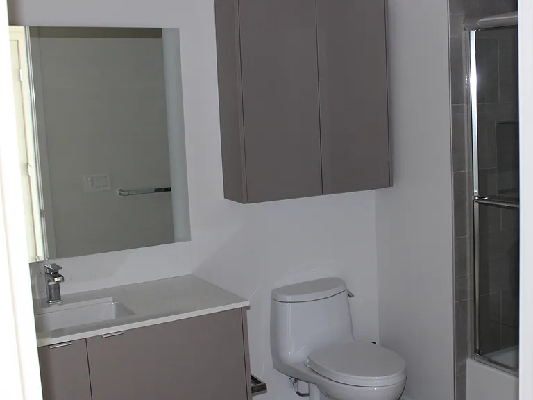 Beloit West Co-Living — Photo 14