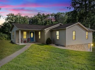 113 Evergreen Rd, Trafford, PA 15085