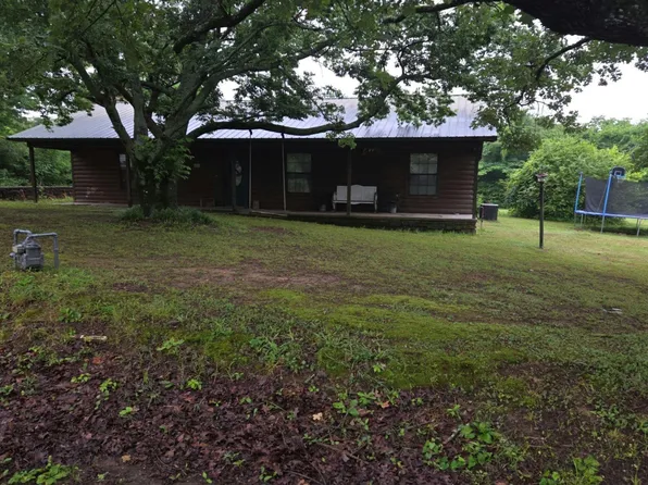 915 Cook Ave, Arkoma, OK 74901