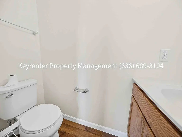 229 Charlestowne Place Dr — Photo 16