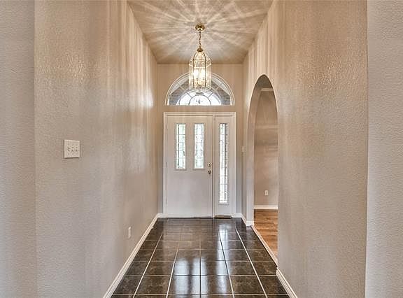 5th image of 3912 Angelina Ct N