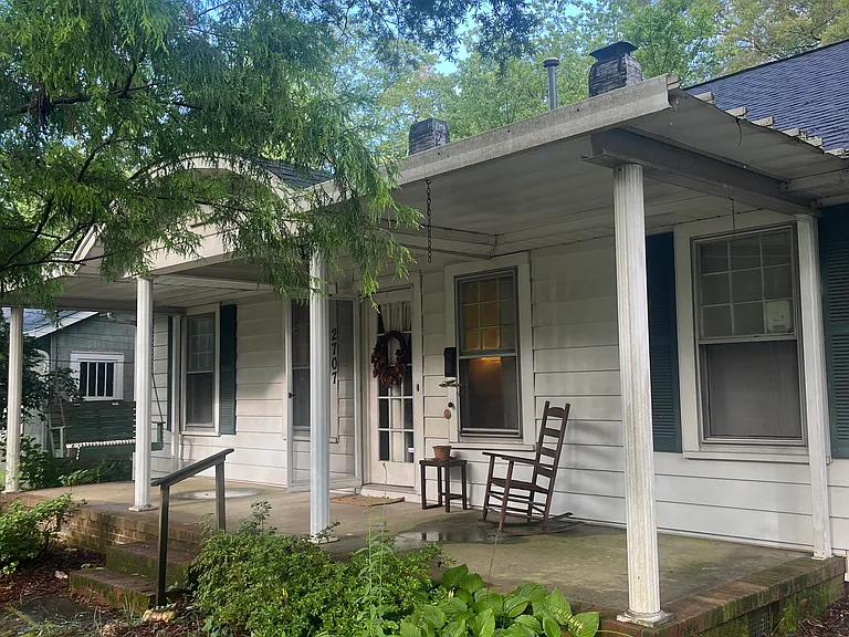 2707 Farthing St — Photo 2