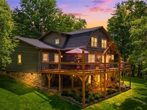 3497 Blue Creek Road, Lenoir, NC 28645