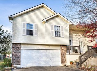 1028 Kaycee Dr, Raymore, MO 64083