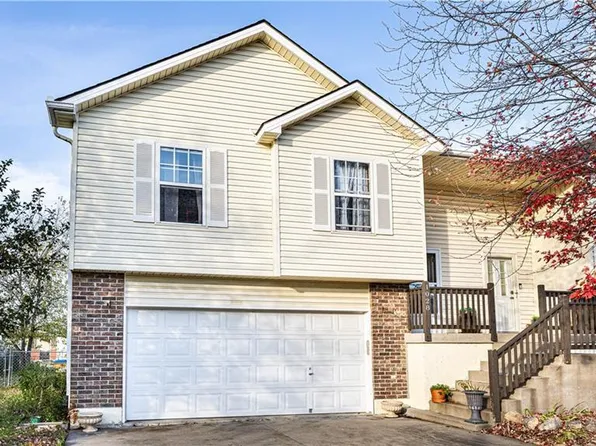 1028 Kaycee Dr, Raymore, MO 64083