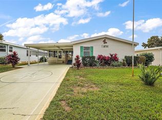 3327 Manatee Rd, Tavares, FL 32778